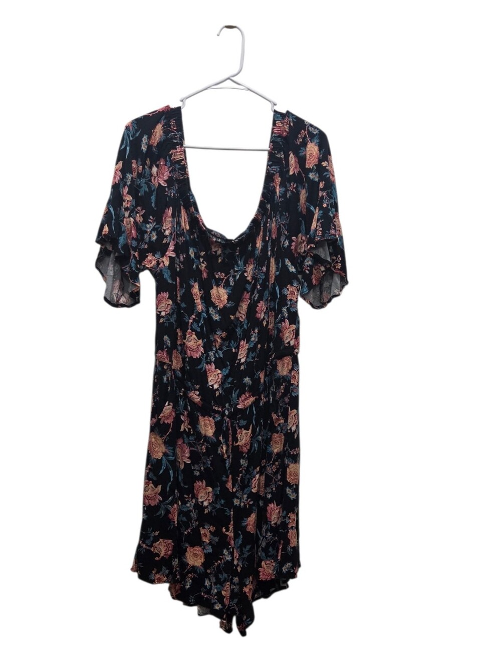 Torrid Floral Off Shoulder Romper Size 2X Black Boho Bell Sleeve Tie Waist